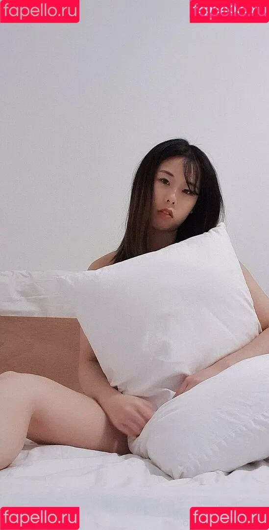 blubare Onlyfans Photo Gallery 