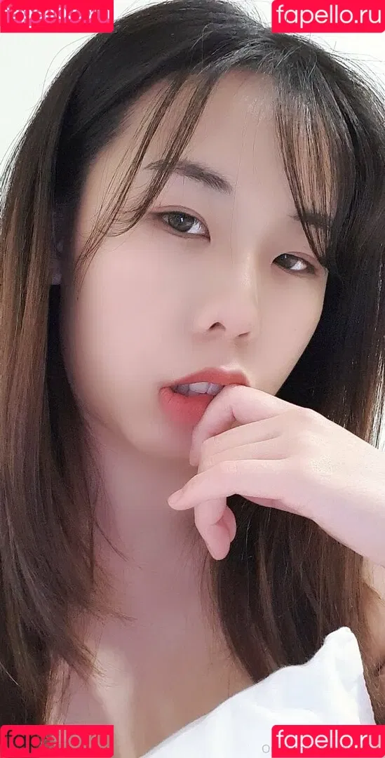 blubare Onlyfans Photo Gallery 