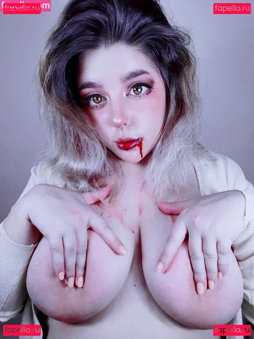 firefliesirl Onlyfans Photo Gallery 