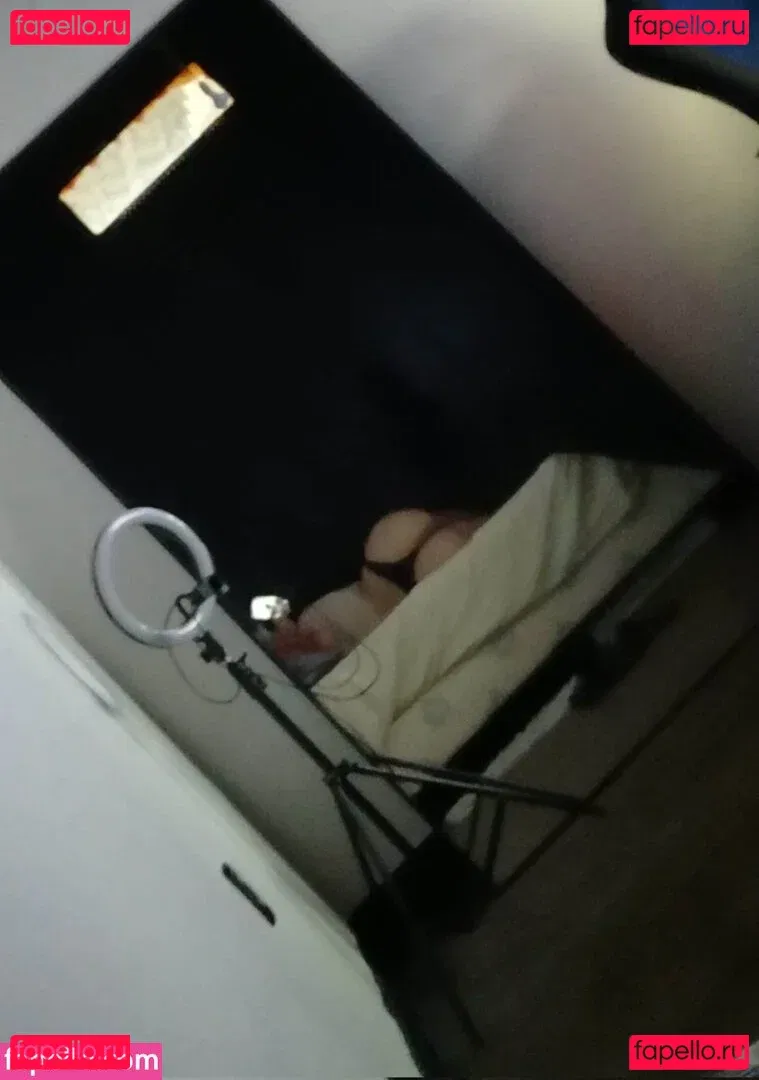 firefliesirl Onlyfans Photo Gallery 