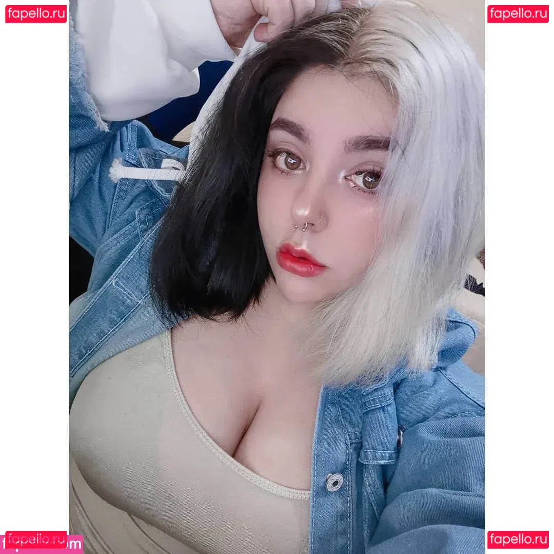 firefliesirl Onlyfans Photo Gallery 