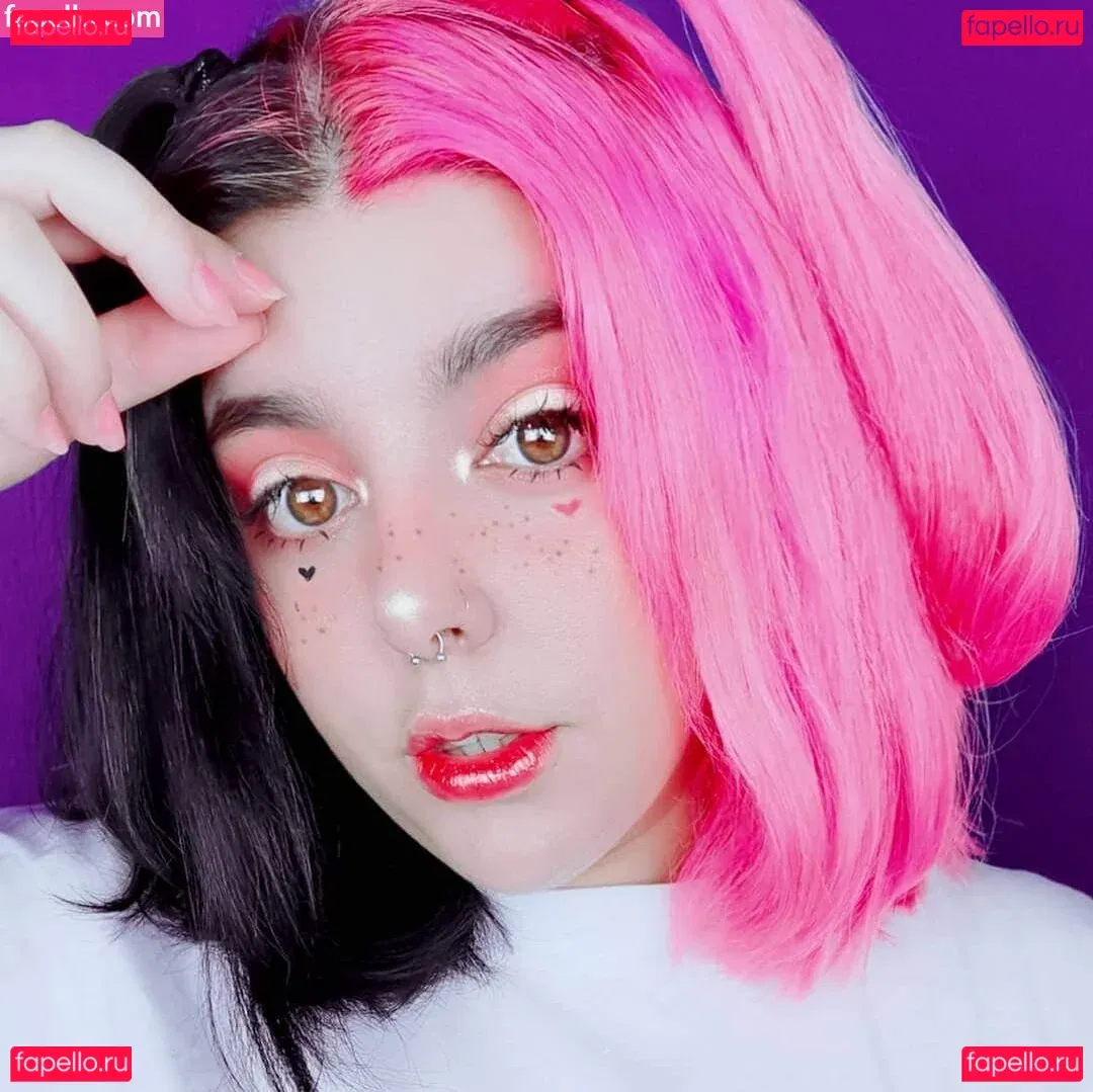 firefliesirl Onlyfans Photo Gallery 