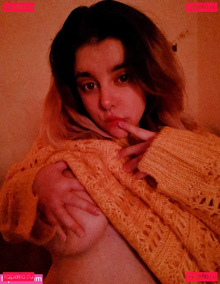 firefliesirl Onlyfans Photo Gallery 