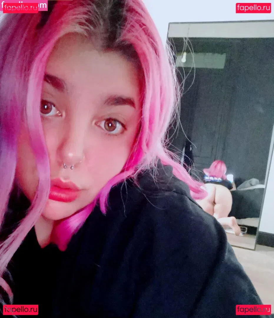 firefliesirl Onlyfans Photo Gallery 