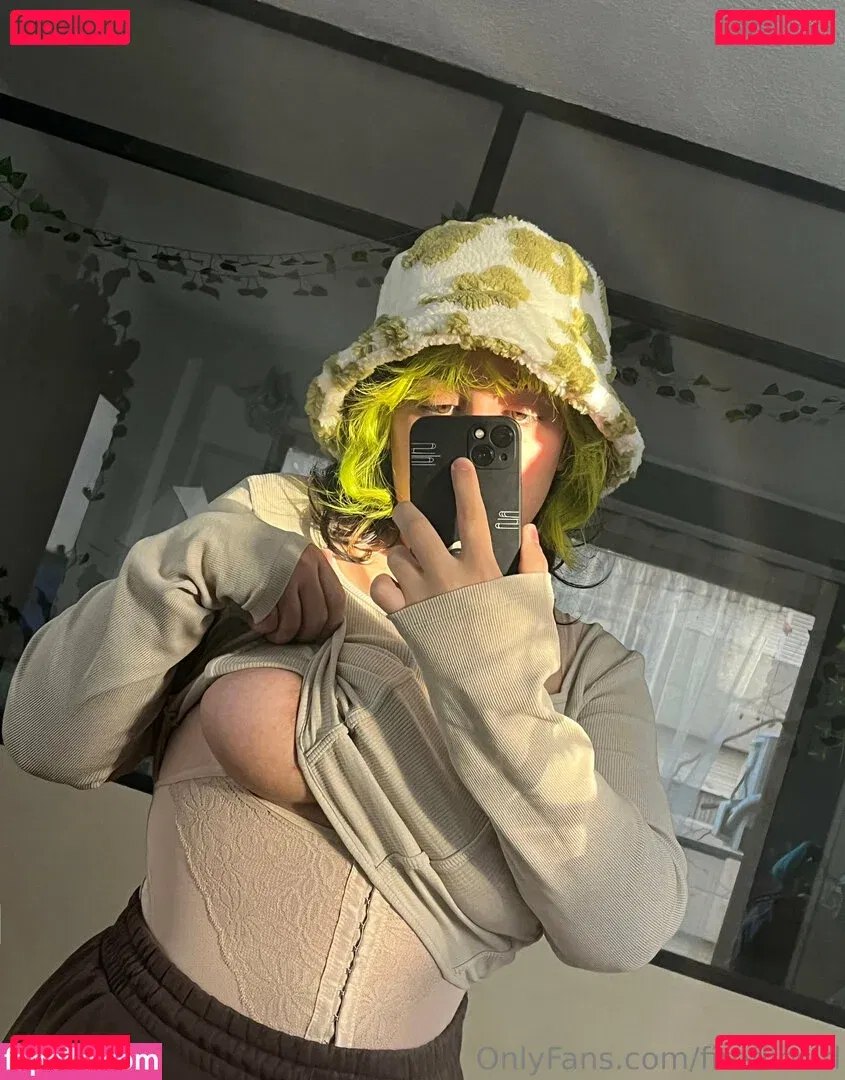 firefliesirl Onlyfans Photo Gallery 