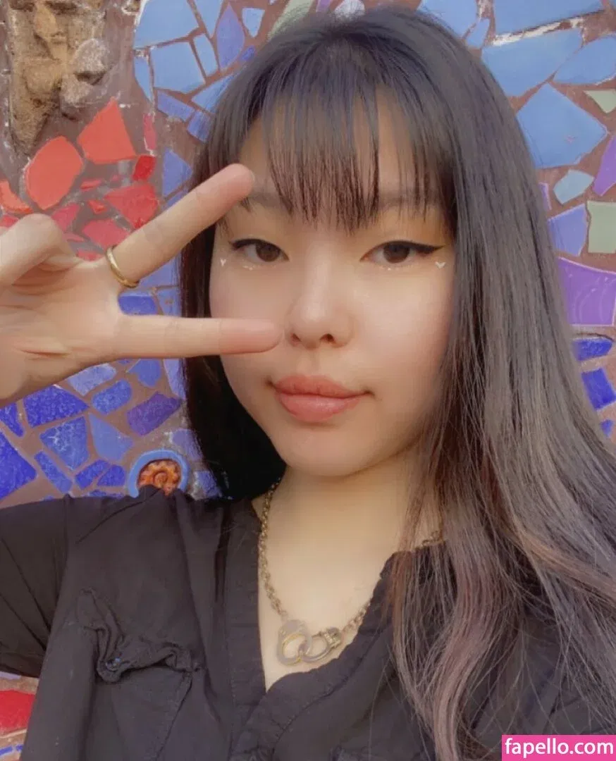 Moe Kihen Onlyfans Photo Gallery 