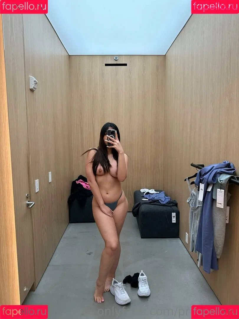 princessisi Onlyfans Photo Gallery 