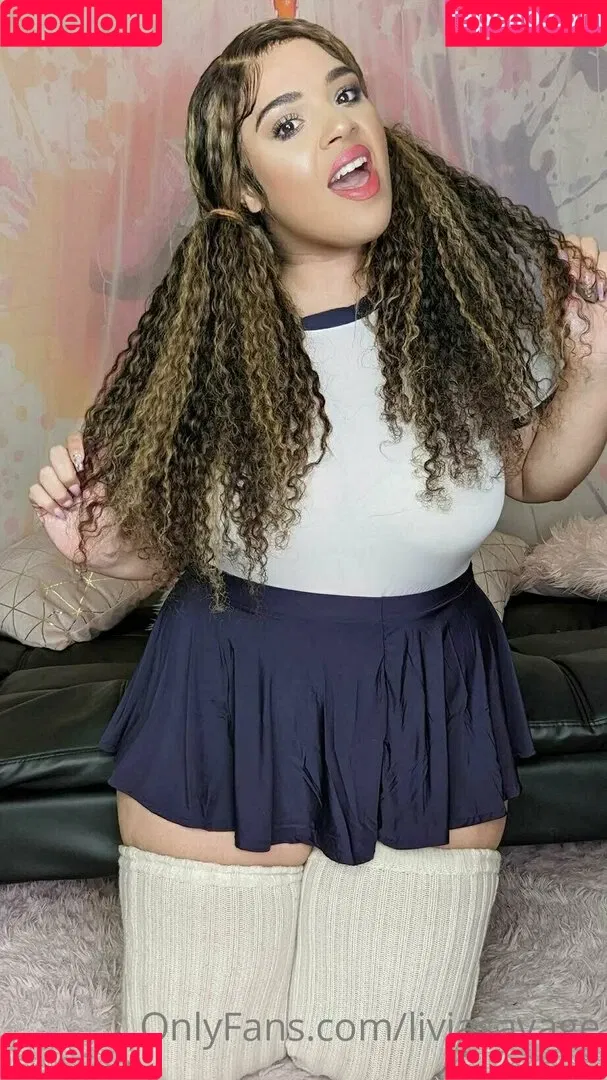 liviasavage Onlyfans Photo Gallery 
