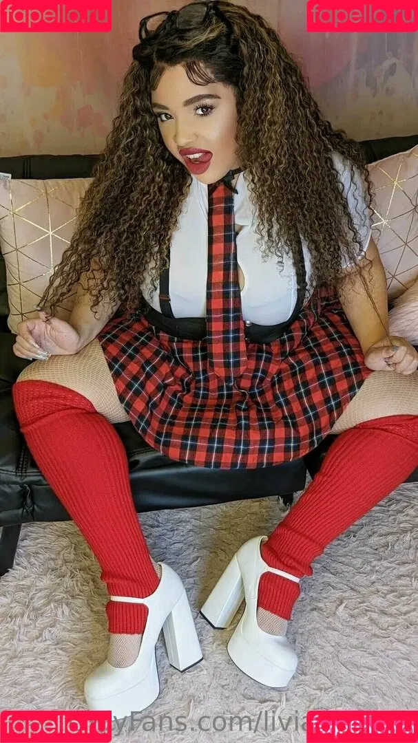 liviasavage Onlyfans Photo Gallery 