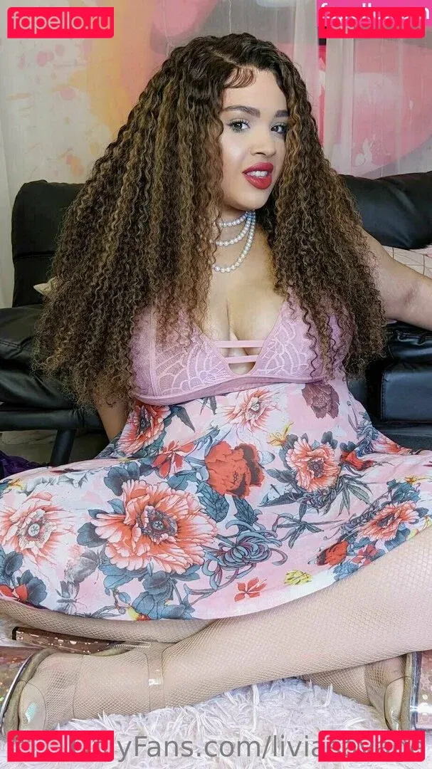 liviasavage Onlyfans Photo Gallery 