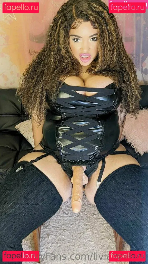 liviasavage Onlyfans Photo Gallery 