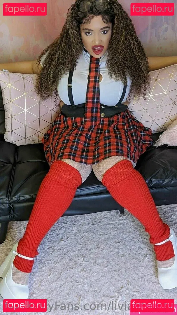 liviasavage Onlyfans Photo Gallery 