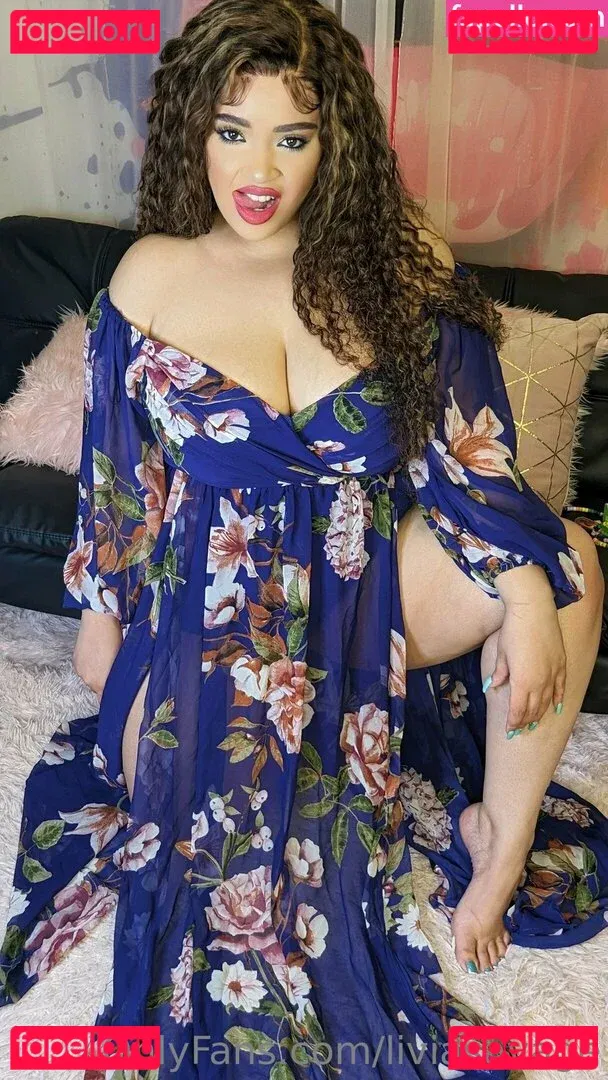 liviasavage Onlyfans Photo Gallery 