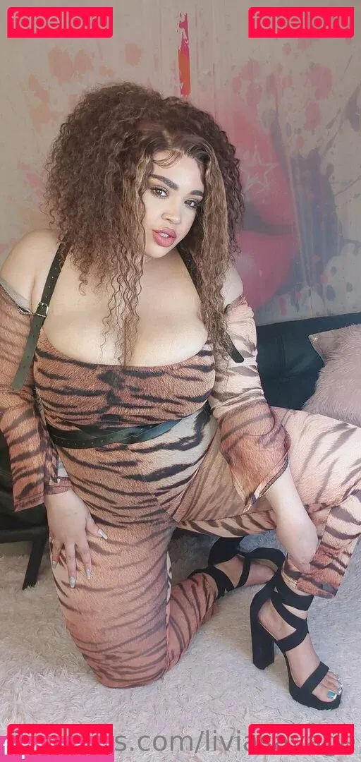 liviasavage Onlyfans Photo Gallery 