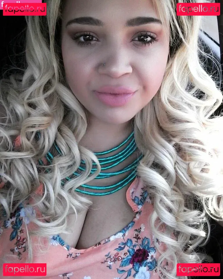 liviasavage Onlyfans Photo Gallery 