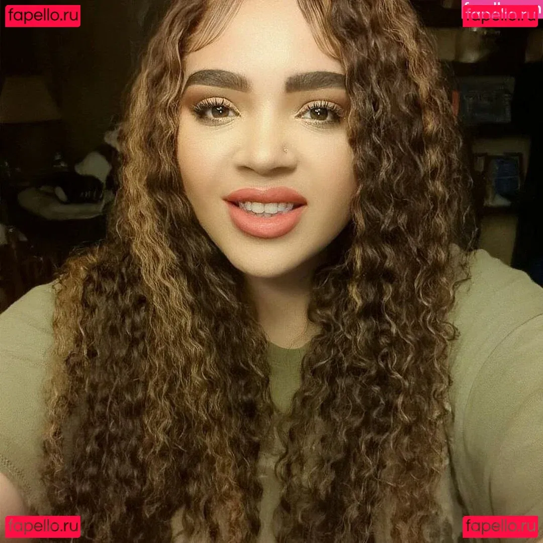 liviasavage Onlyfans Photo Gallery 