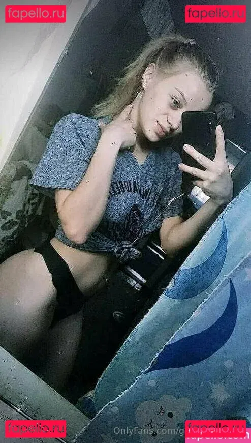 goodgirlzlisten Onlyfans Photo Gallery 