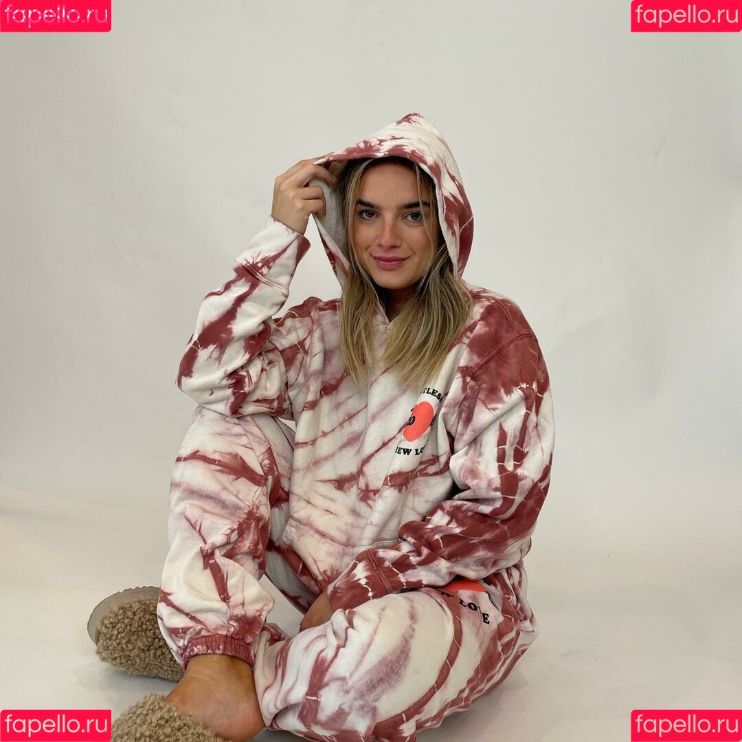 Natalie Noel Onlyfans Photo Gallery 