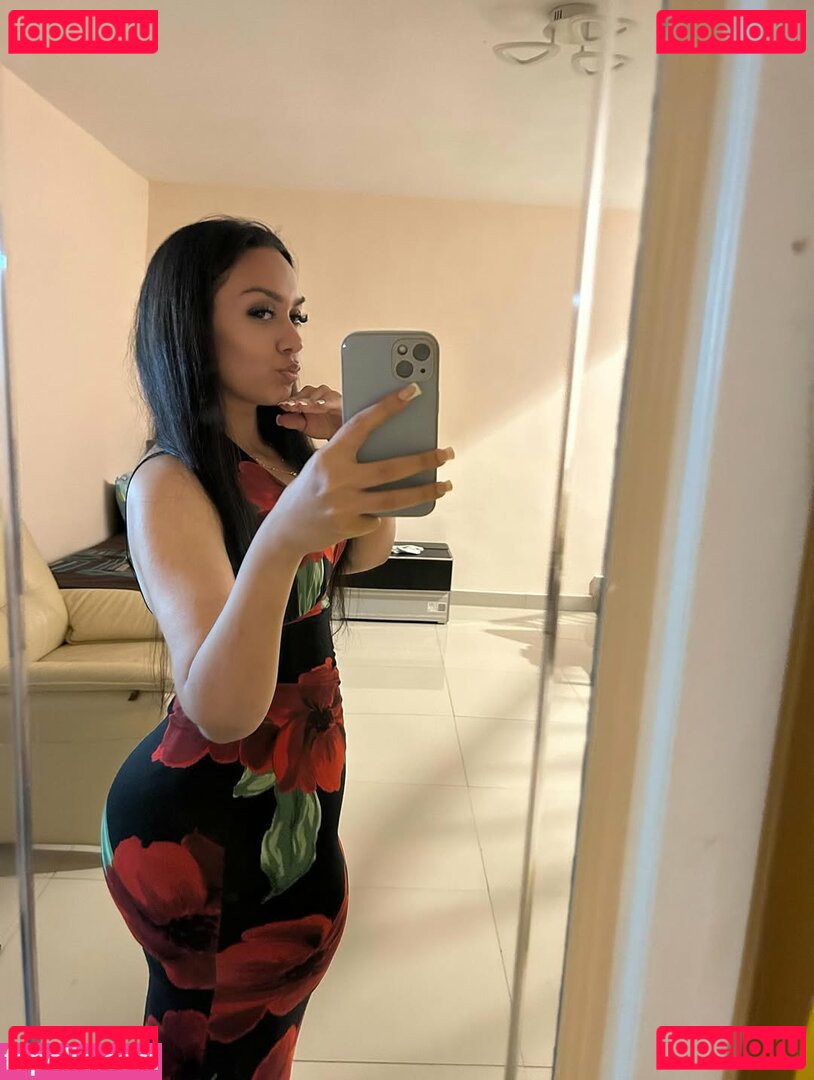 fernandadreah / fernandinha / fernandinhajrr Onlyfans Photo Gallery 