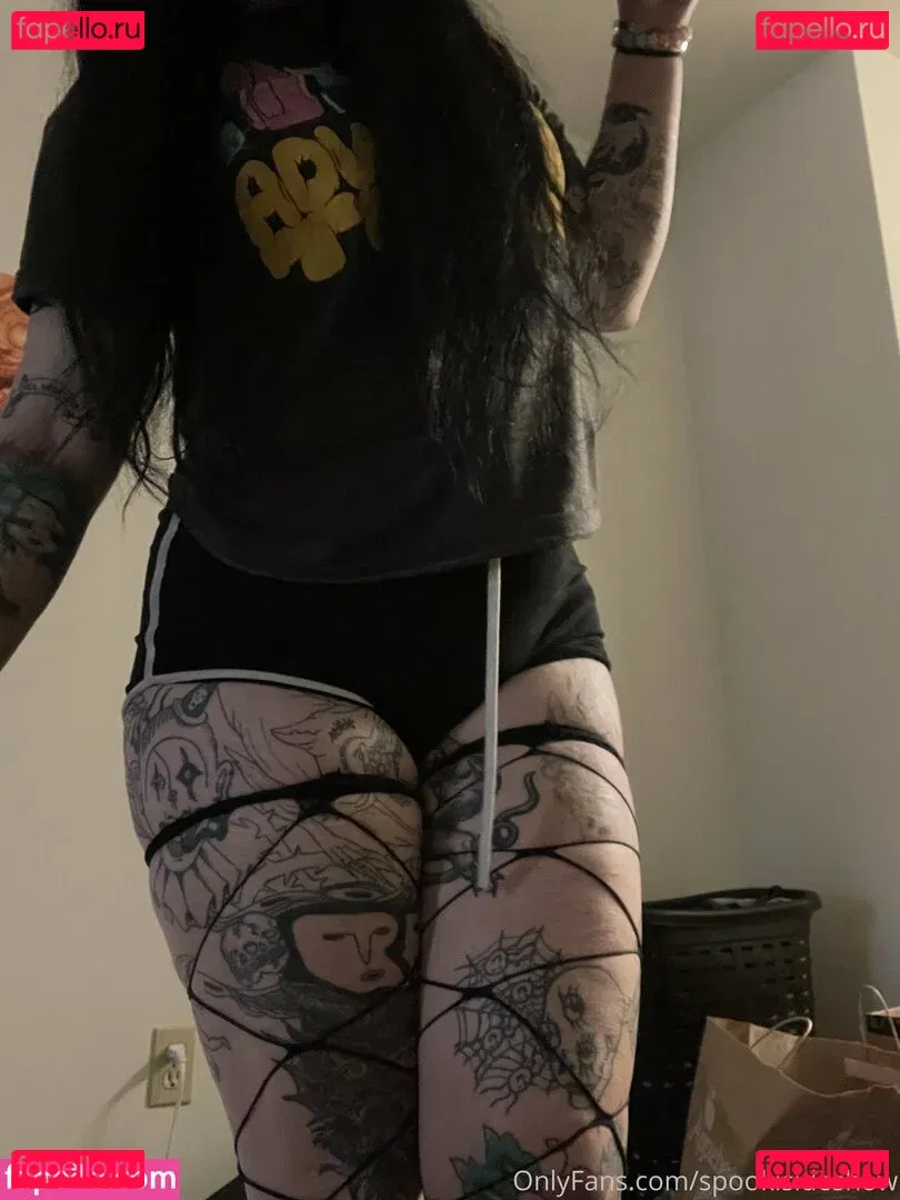 spookisideshow Onlyfans Photo Gallery 