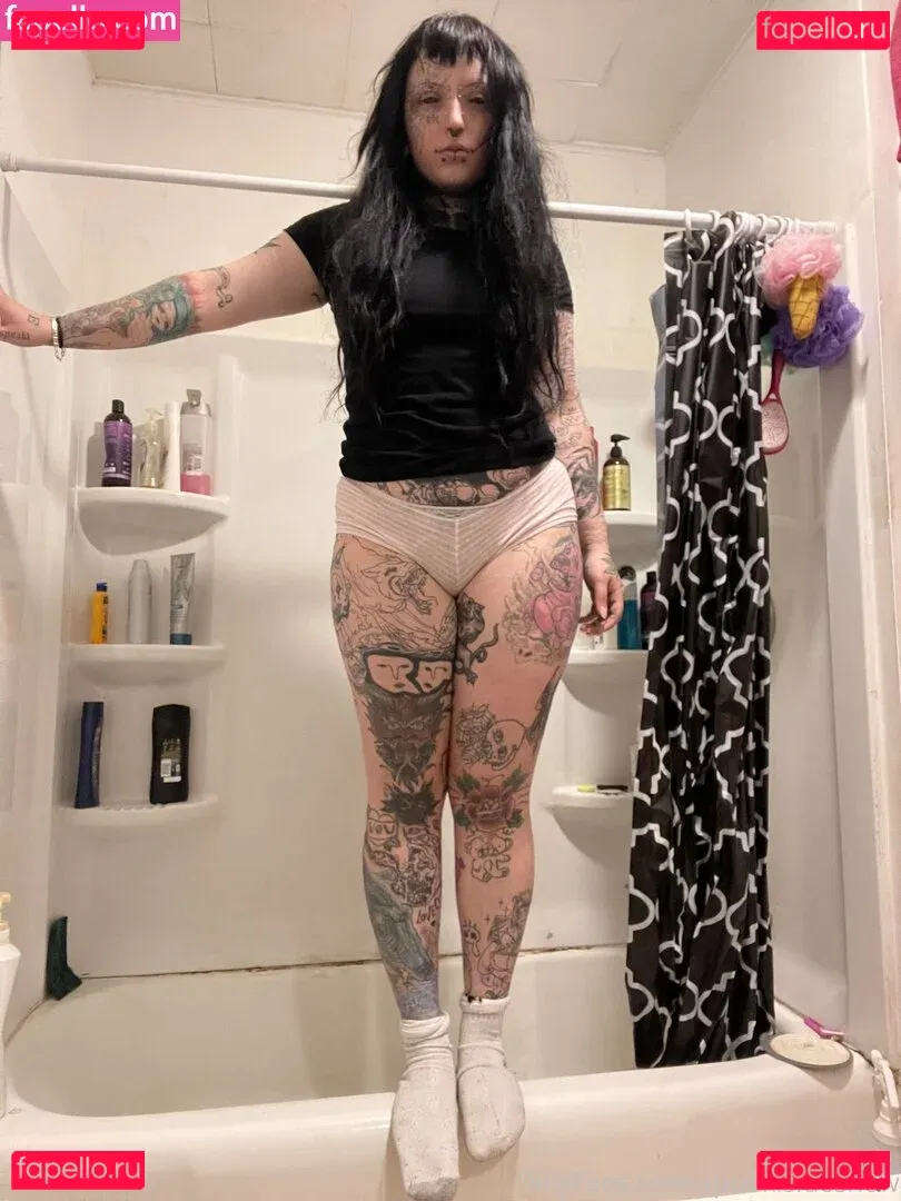 spookisideshow Onlyfans Photo Gallery 