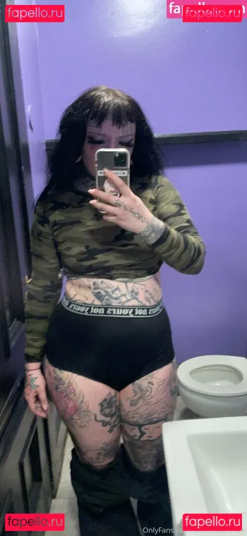 spookisideshow Onlyfans Photo Gallery 