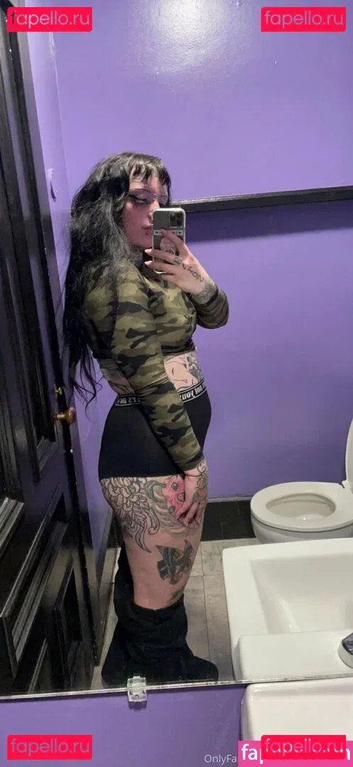 spookisideshow Onlyfans Photo Gallery 