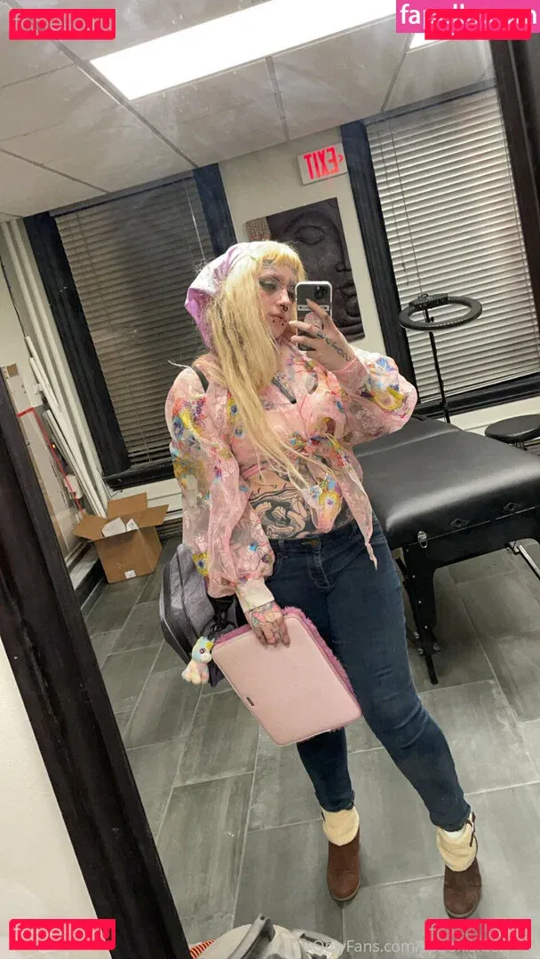 spookisideshow Onlyfans Photo Gallery 