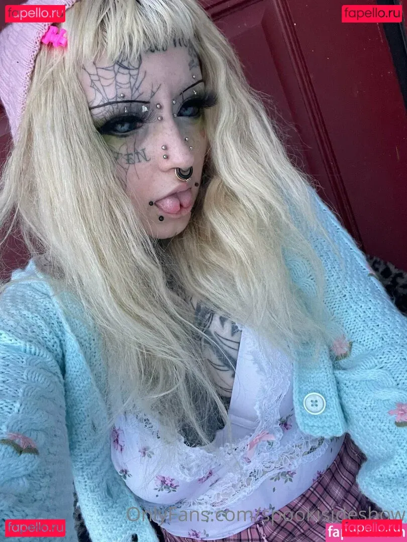 spookisideshow Onlyfans Photo Gallery 