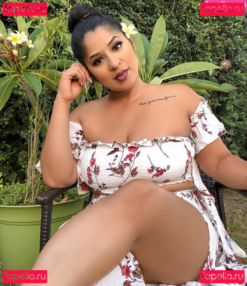 Janet Jae / _ogirlace_ / janetjadelive Onlyfans Photo Gallery 