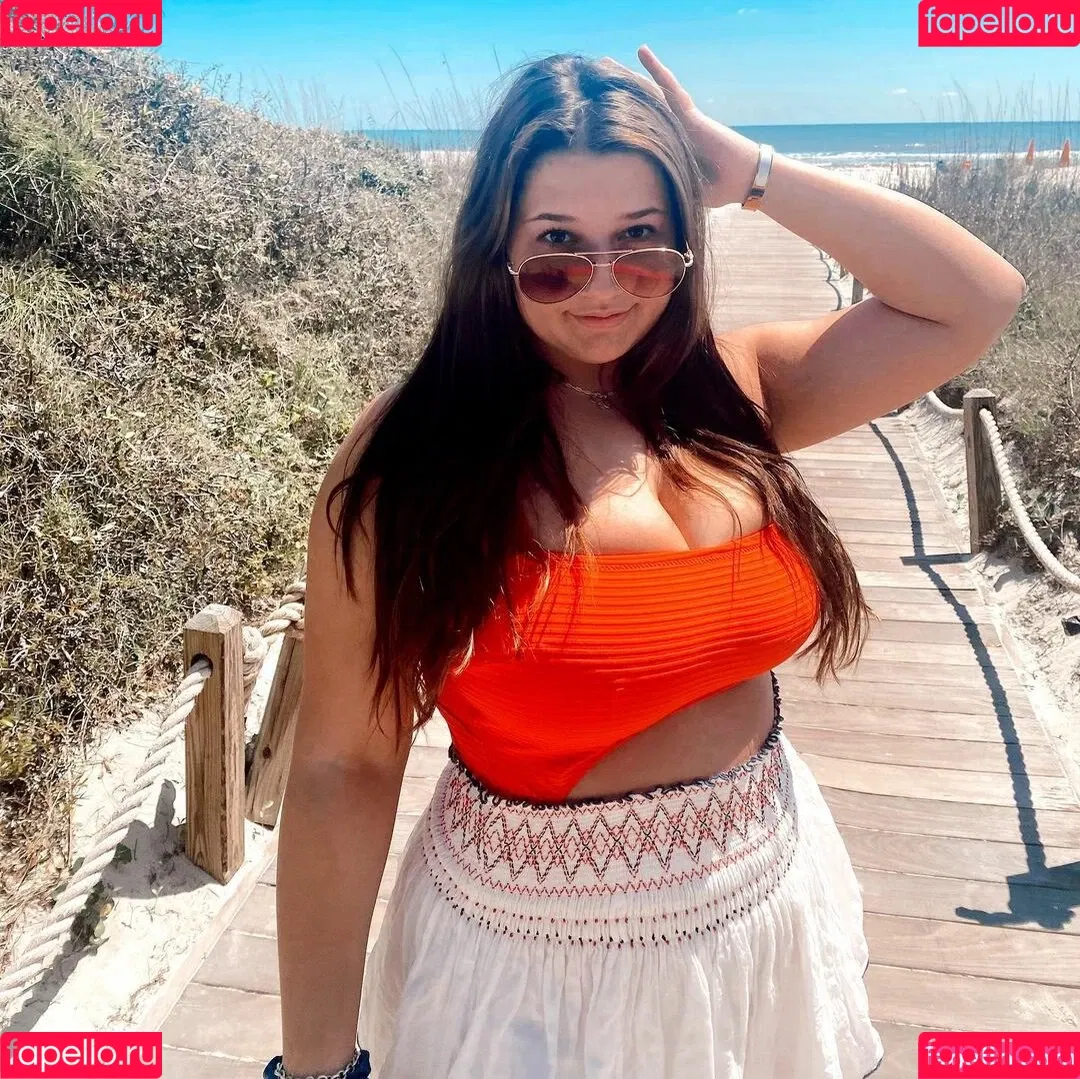 Grace H Onlyfans Photo Gallery 