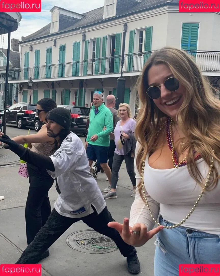 Grace H Onlyfans Photo Gallery 