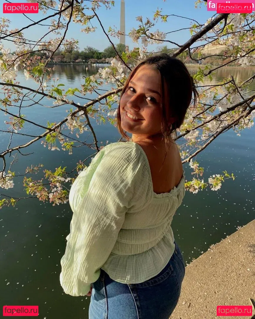 Grace H Onlyfans Photo Gallery 