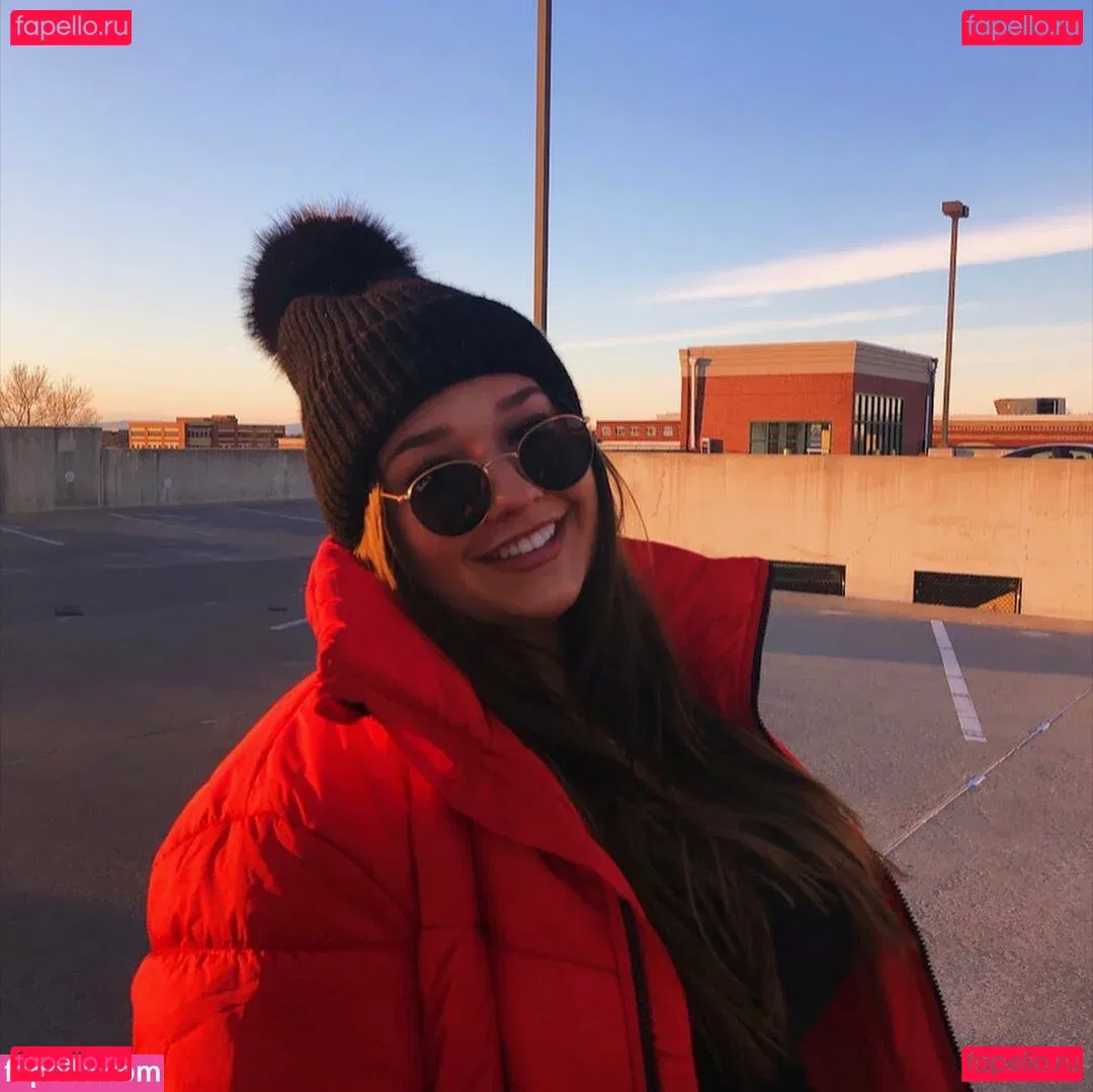 Grace H Onlyfans Photo Gallery 