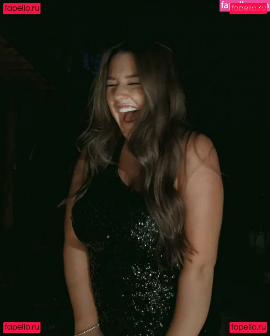 Grace H Onlyfans Photo Gallery 