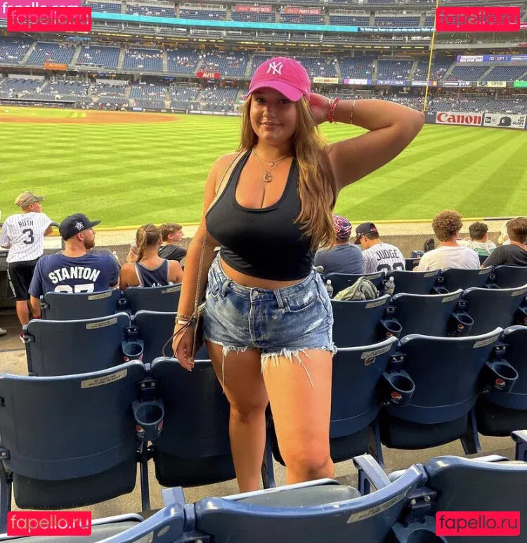 Grace H Onlyfans Photo Gallery 