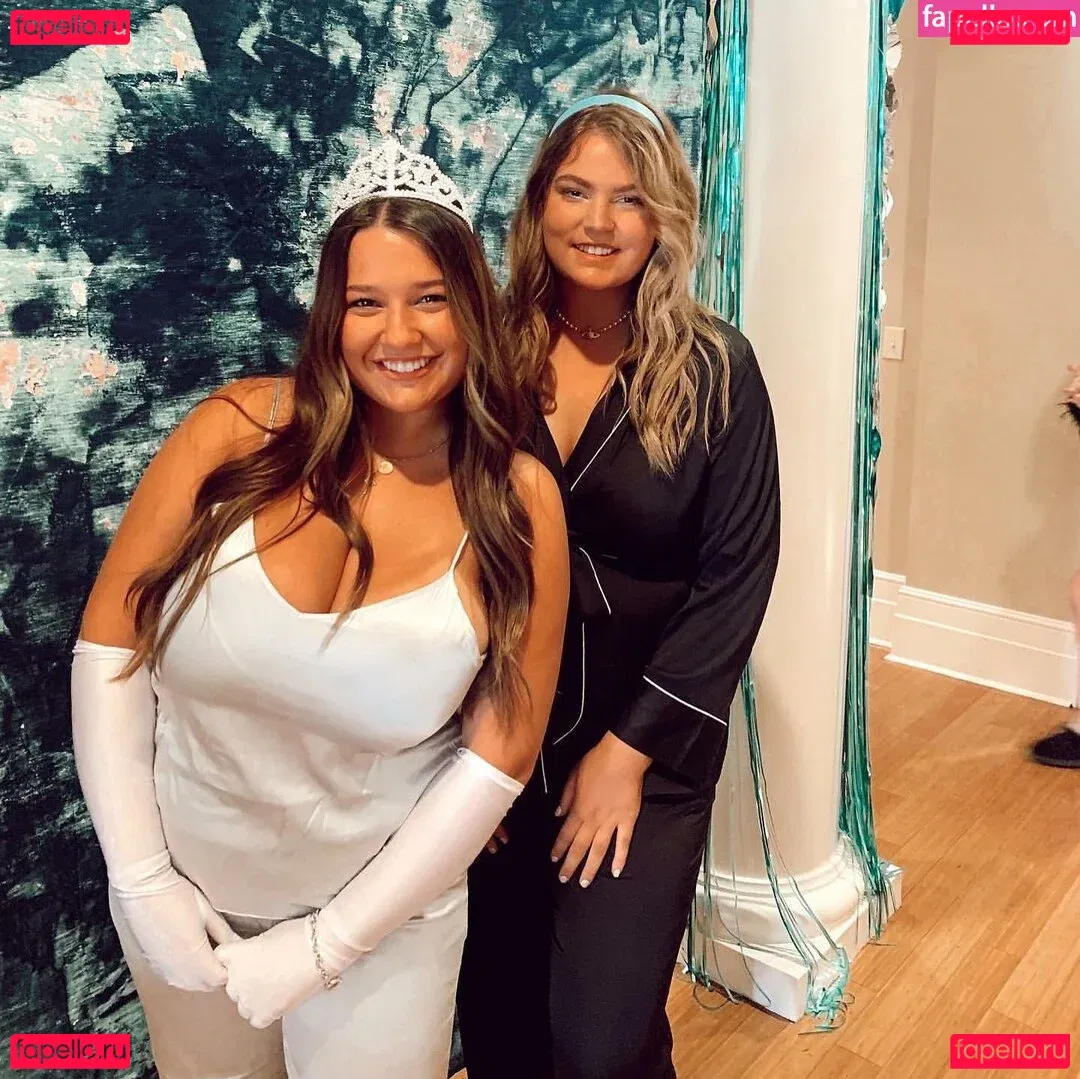 Grace H Onlyfans Photo Gallery 