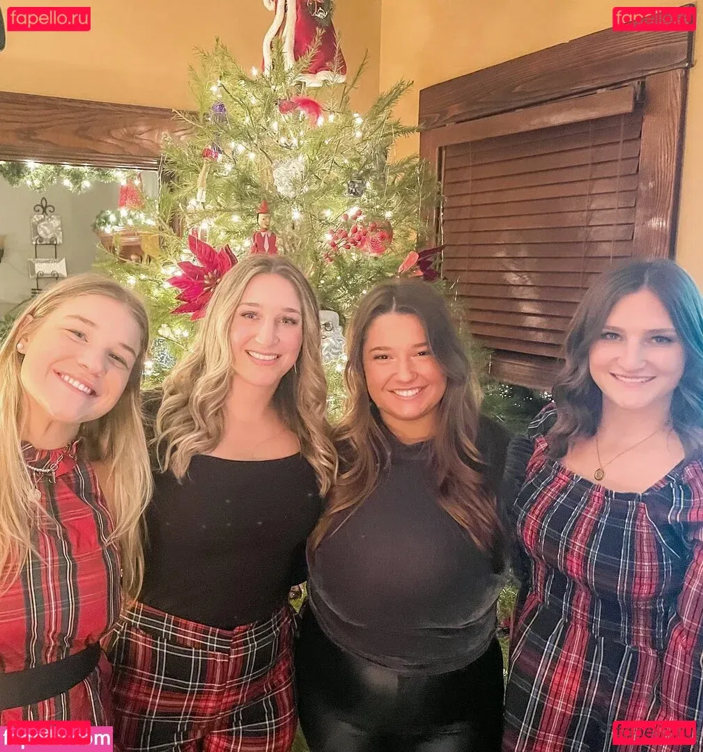 Grace H Onlyfans Photo Gallery 