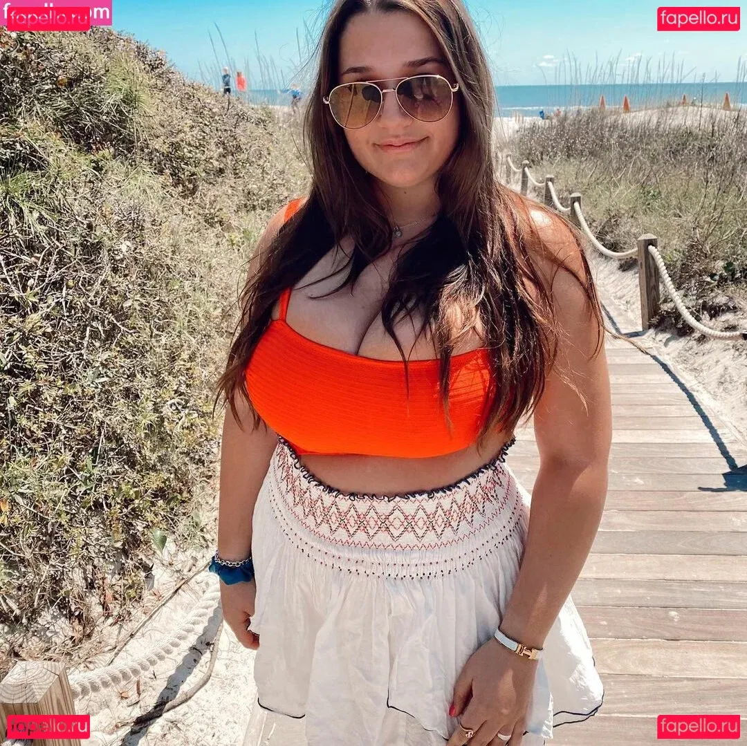 Grace H Onlyfans Photo Gallery 