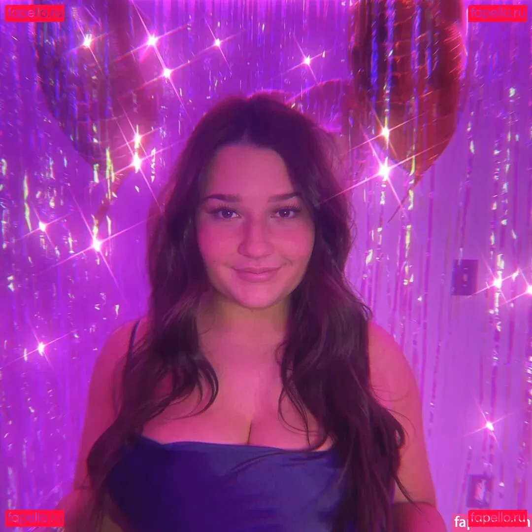 Grace H Onlyfans Photo Gallery 