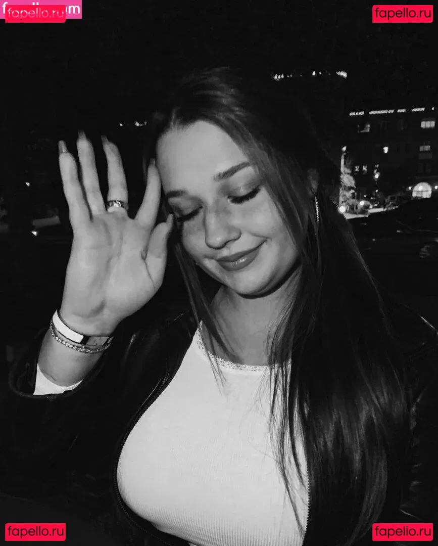 Grace H Onlyfans Photo Gallery 