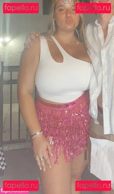 Grace H Onlyfans Photo Gallery 