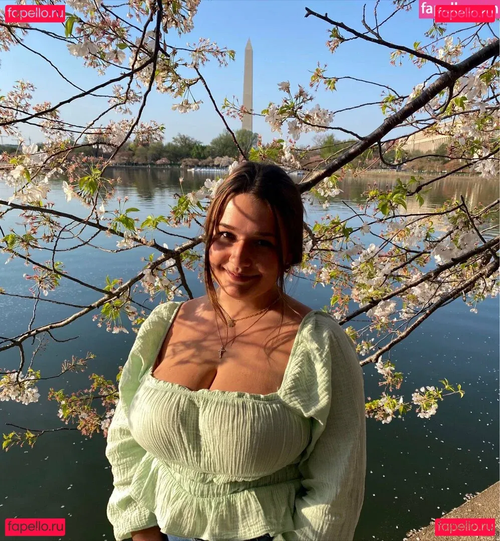 Grace H Onlyfans Photo Gallery 