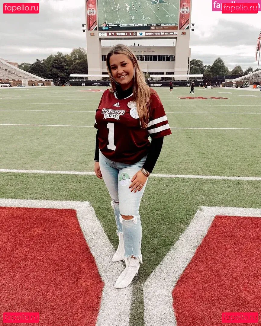 Grace H Onlyfans Photo Gallery 