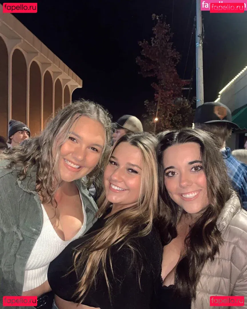 Grace H Onlyfans Photo Gallery 