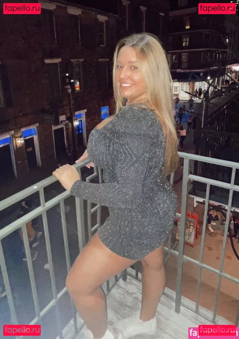 Grace H Onlyfans Photo Gallery 