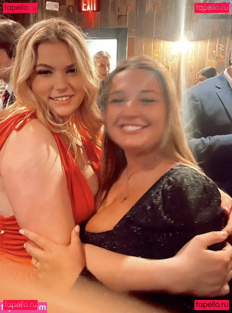 Grace H Onlyfans Photo Gallery 