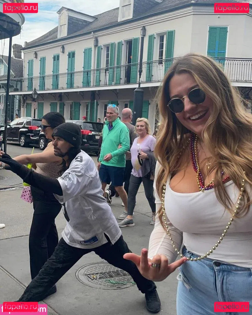 Grace H Onlyfans Photo Gallery 