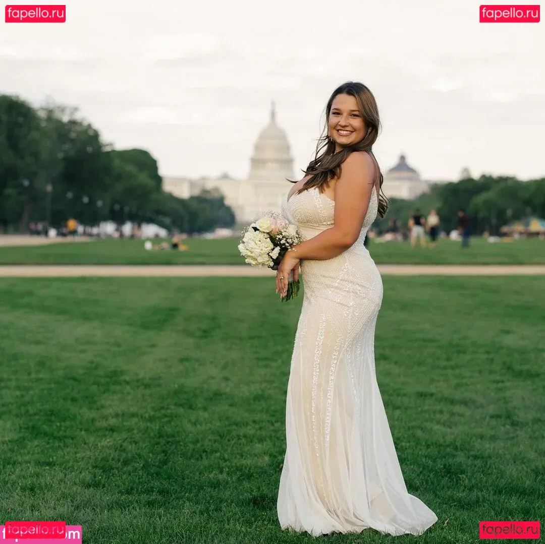 Grace H Onlyfans Photo Gallery 