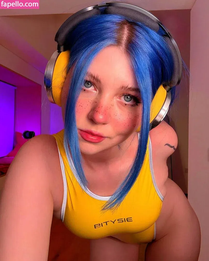 Vixenp Onlyfans Photo Gallery 